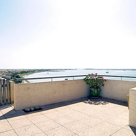 Laguna By Interhome * 格吕桑